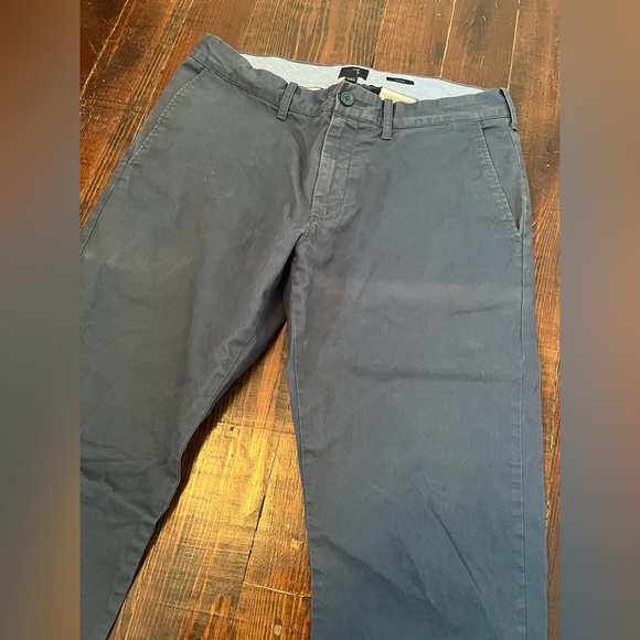 J. Crew Driggs Slim Fit Chino Khaki Pant Size 31/30 - Picture 2 of 7